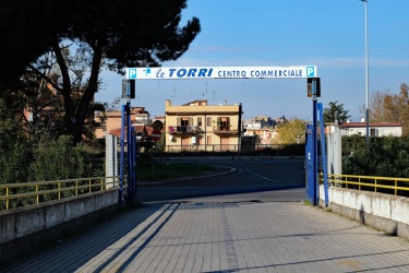 Le Torri - Tor Bella Monaca