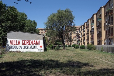 Largo delle Terme Gordiane - Borgata Gordiani