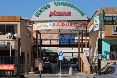 Centro Commerciale Pisana