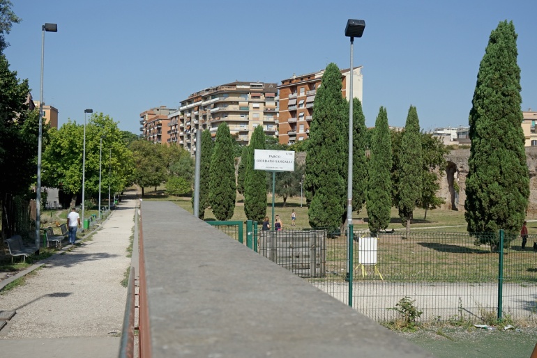 Largo Raffaele Pettazzoni - Torpignattara