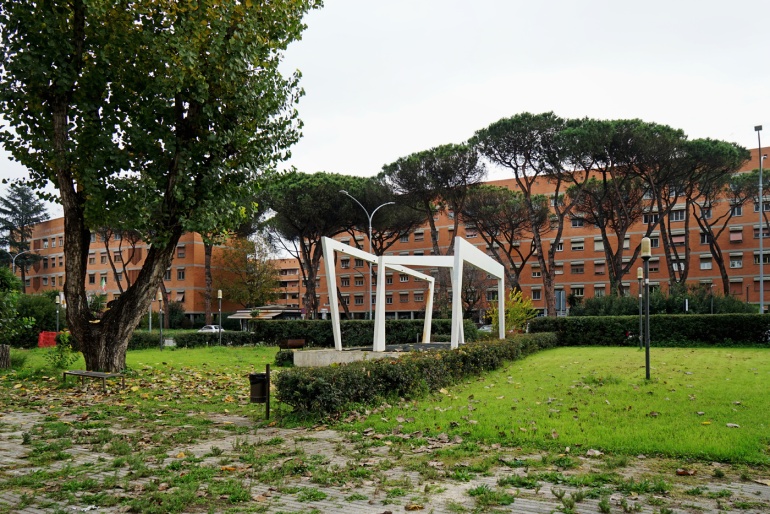 Piazza Francesco Vannetti Donnini - Poggio del Torrino