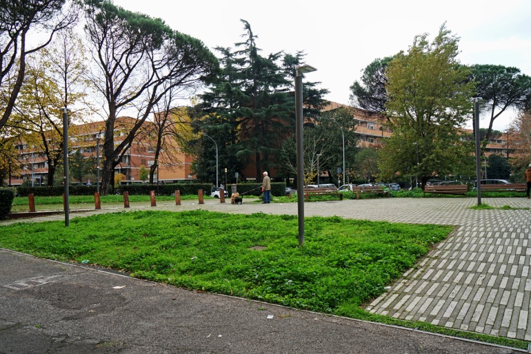 Piazza Francesco Vannetti Donnini - Poggio del Torrino